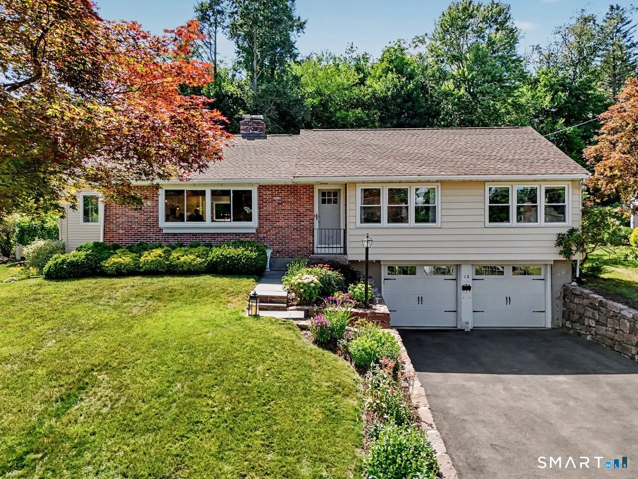 18 Cherryfield Drive, West Hartford, CT