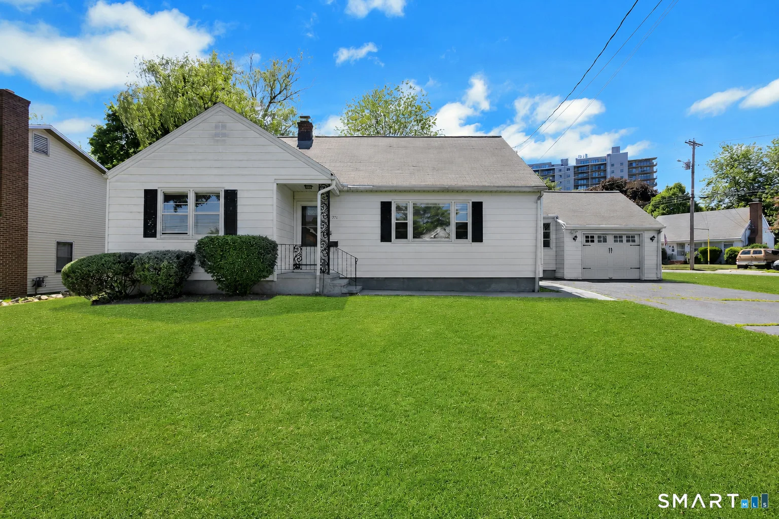 371 Northfield Drive, Bridgeport, CT