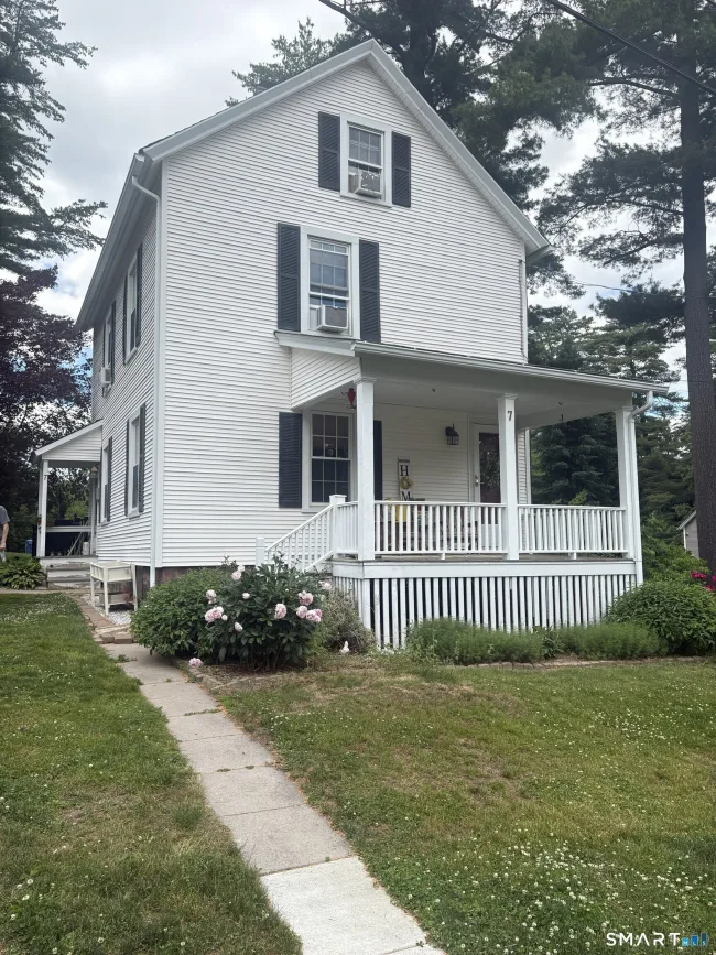 7 Middle Lane, Simsbury, CT