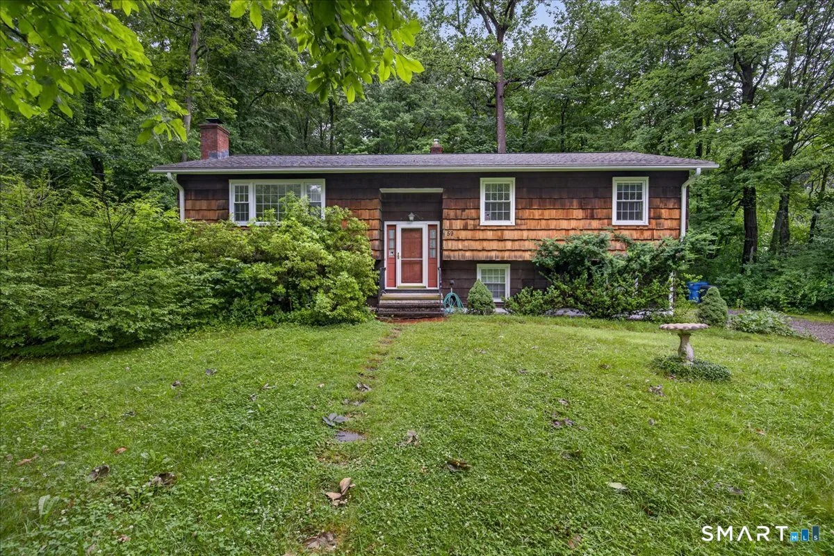 59 Countryside Drive, Monroe, CT