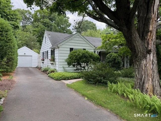 132 Fern Hill Road, Bristol, CT