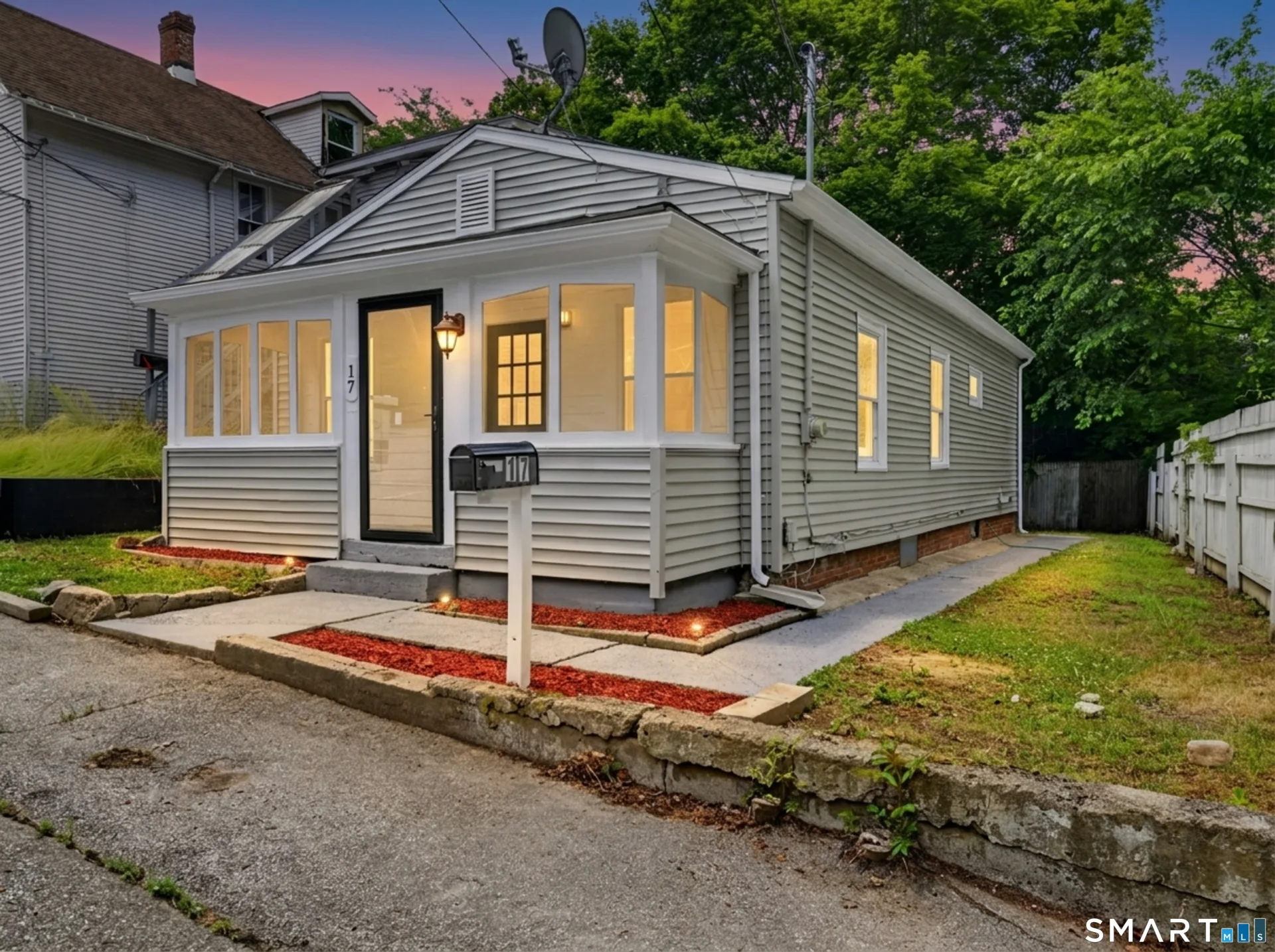 17 Ripley Place, Norwich, CT
