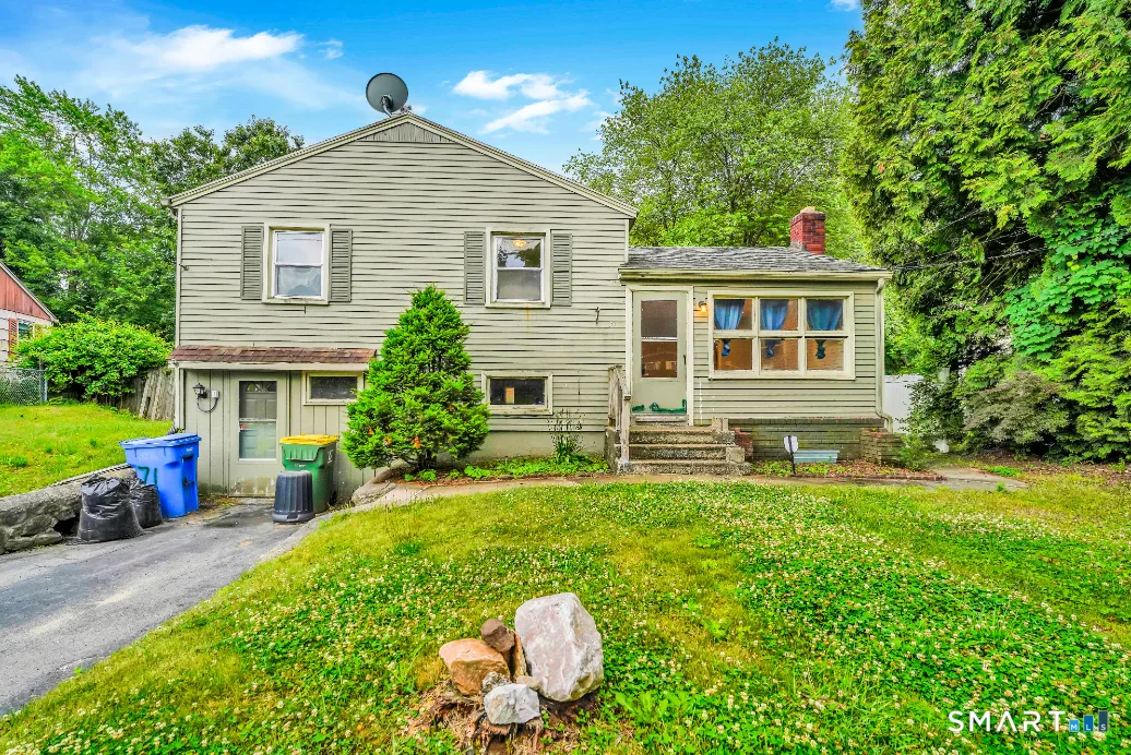 71 Devonwood Drive, Waterbury, CT