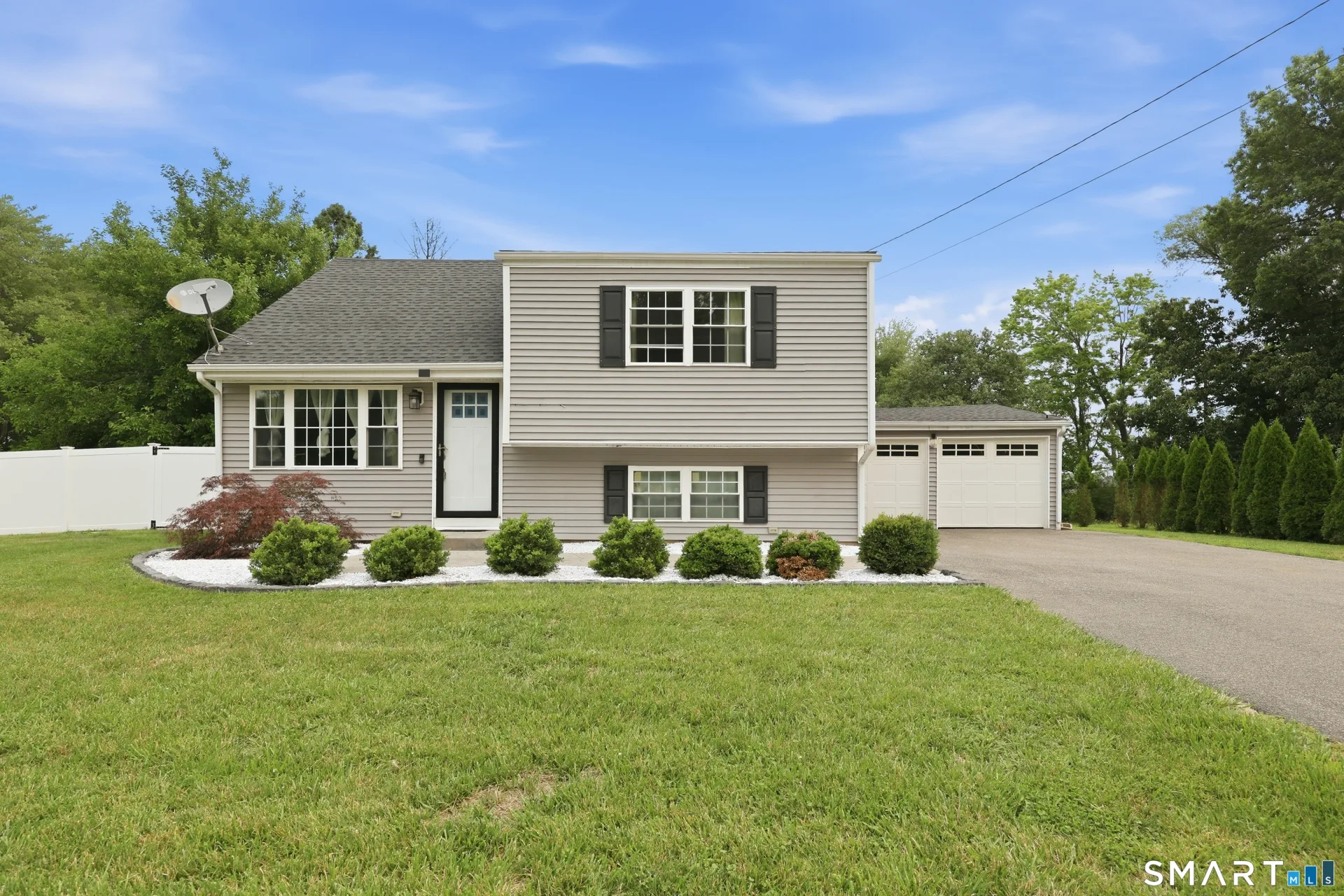 24 Annette Place, Middletown, CT