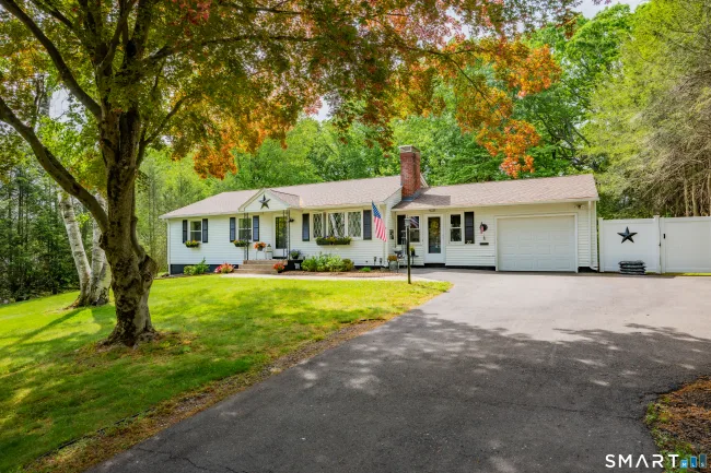 27 Woodcrest Drive, Bristol, CT