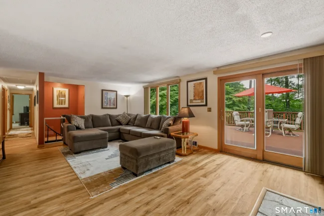 30 Grant Hill Road