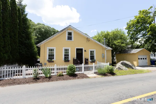 50 Pond Meadow Road, Essex, CT