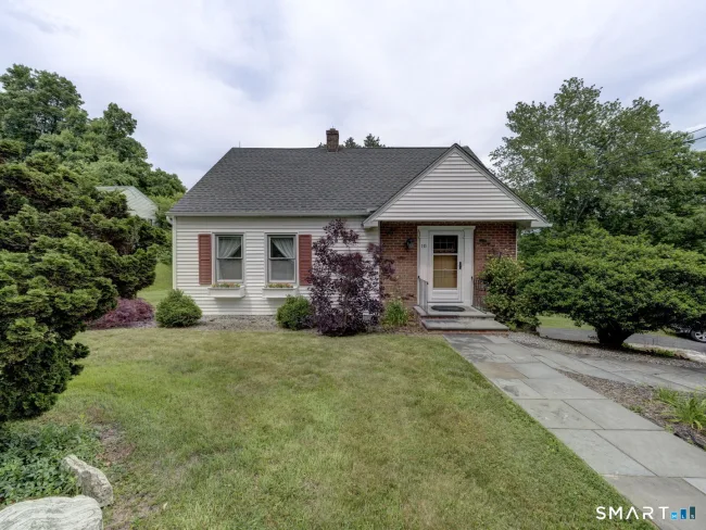 10 Spring Hill Road, Harwinton, CT