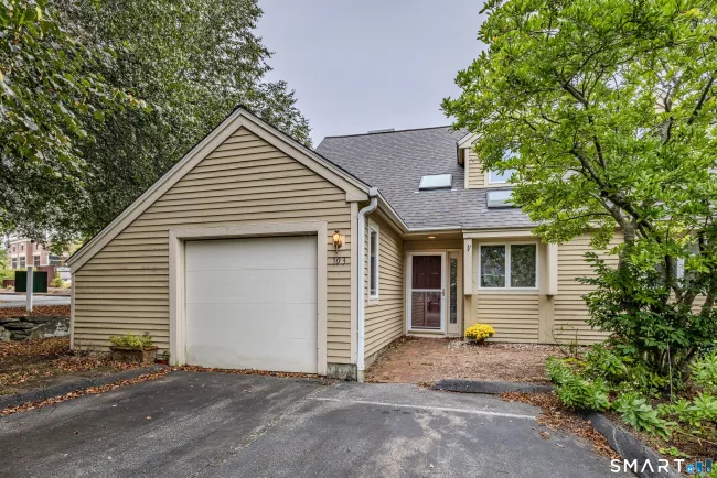 103 Courtyard Lane #103, Mansfield, CT