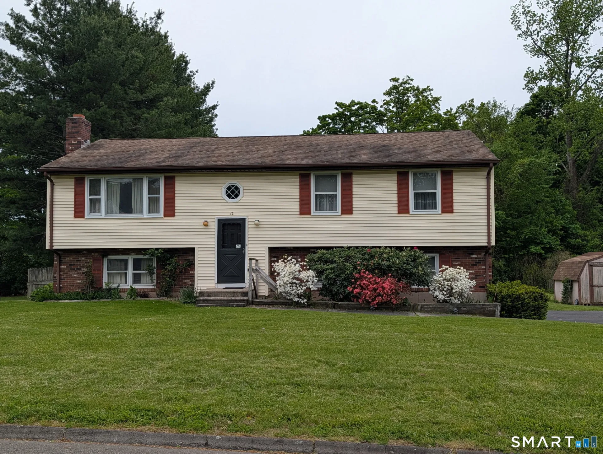 12 Sunrise Terrace, Plainville, CT