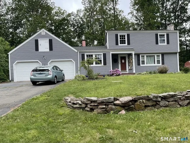 106 McDermott Circle