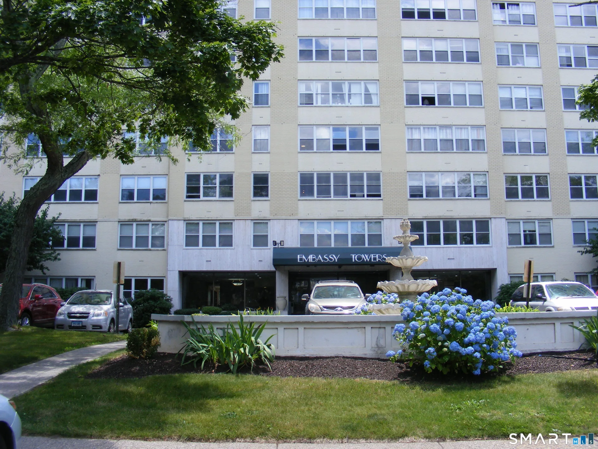 2625 Park Avenue #10H, Bridgeport, CT