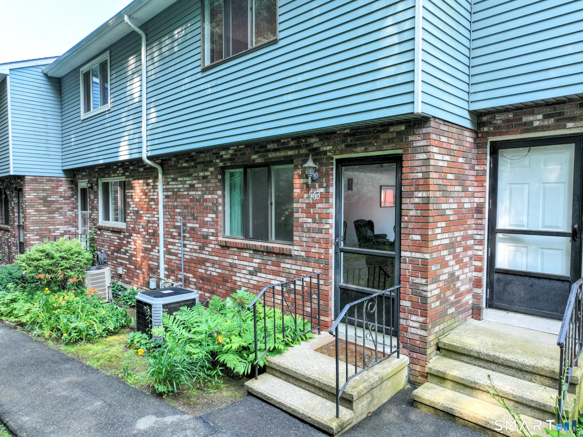 563 Churchill Drive #563, Newington, CT