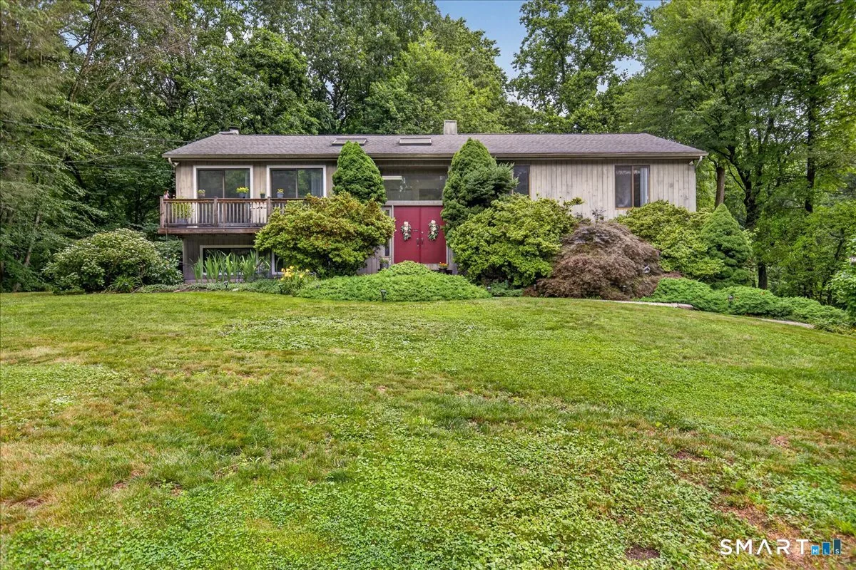 473 Fairway Road, Orange, CT