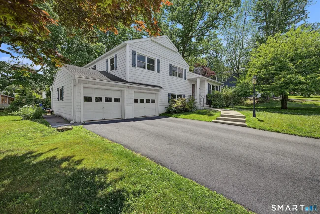 4 Ezra Road, Danbury, CT