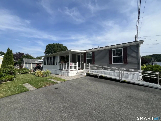 8 Grove Terrace, Westbrook, CT
