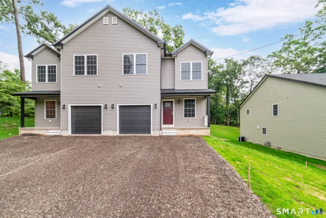 659A Meriden Avenue, Southington, CT