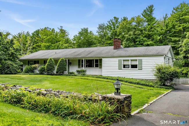 18 Great Hill Road