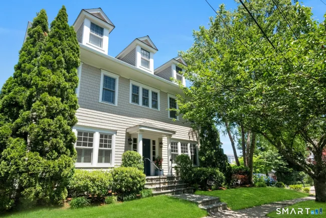 52 Chesterfield Road