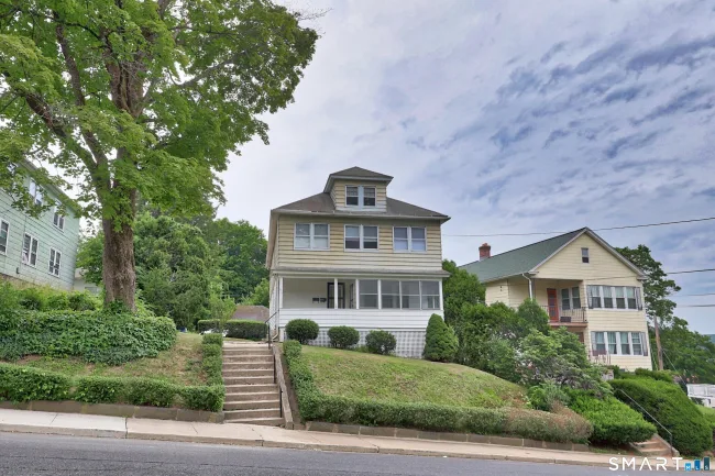 917 Cooke Street, Waterbury, CT