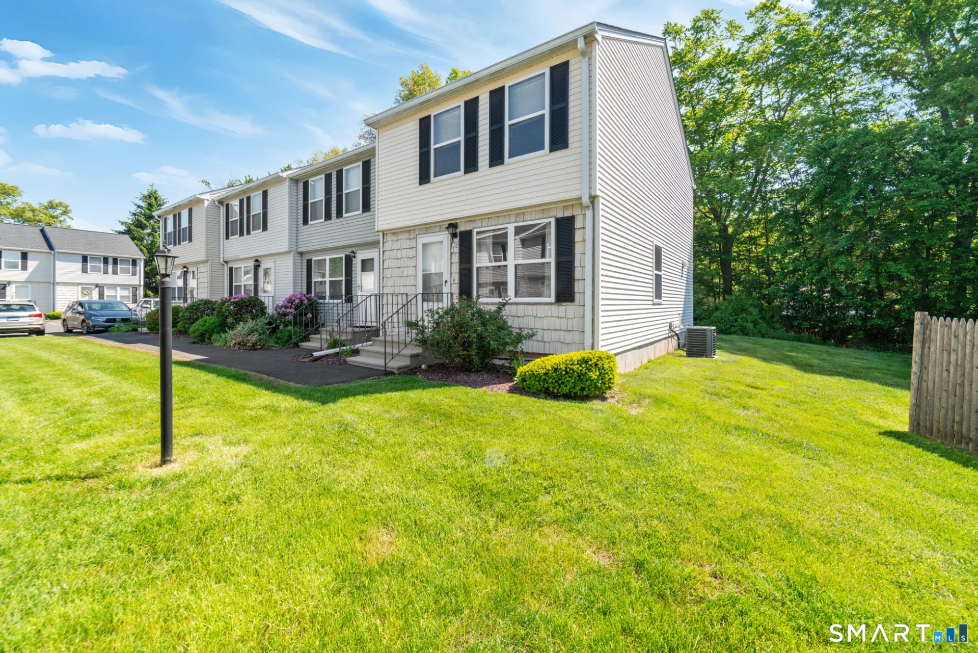 36 Meadowrue Drive #36, Glastonbury, CT