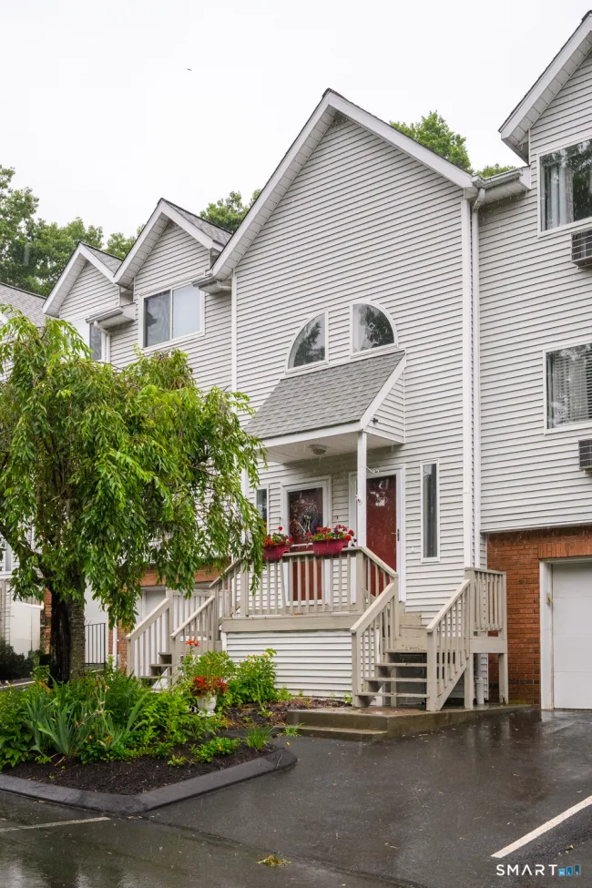 925 Oronoke Road #25D