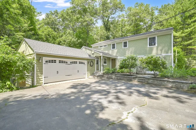 36 Woodside Circle, Simsbury, CT
