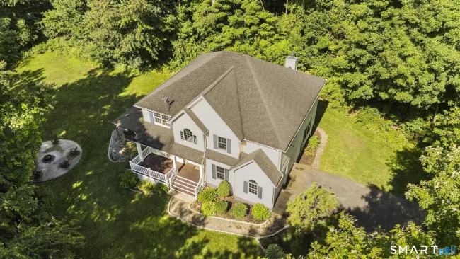 29 Nathan Hale Court