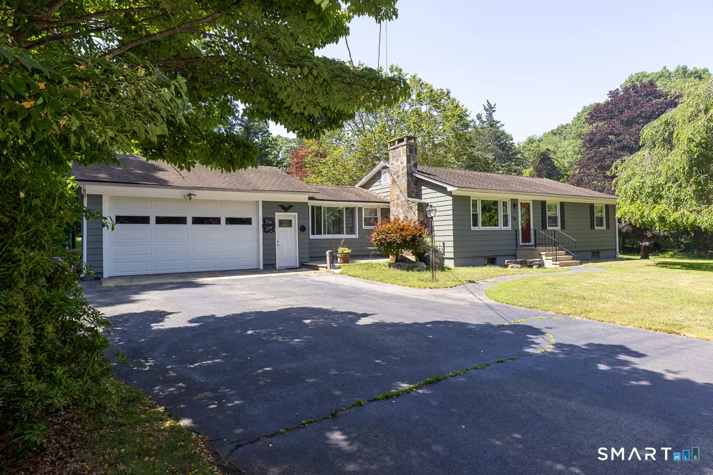 234 Airline Road, Clinton, CT