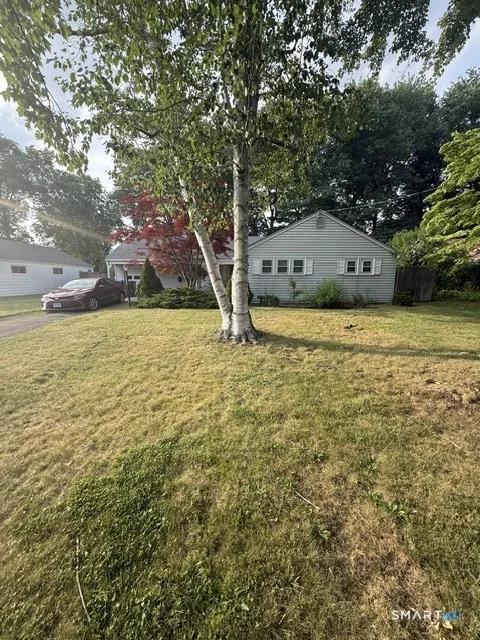 104 Sunset Road, Newington, CT