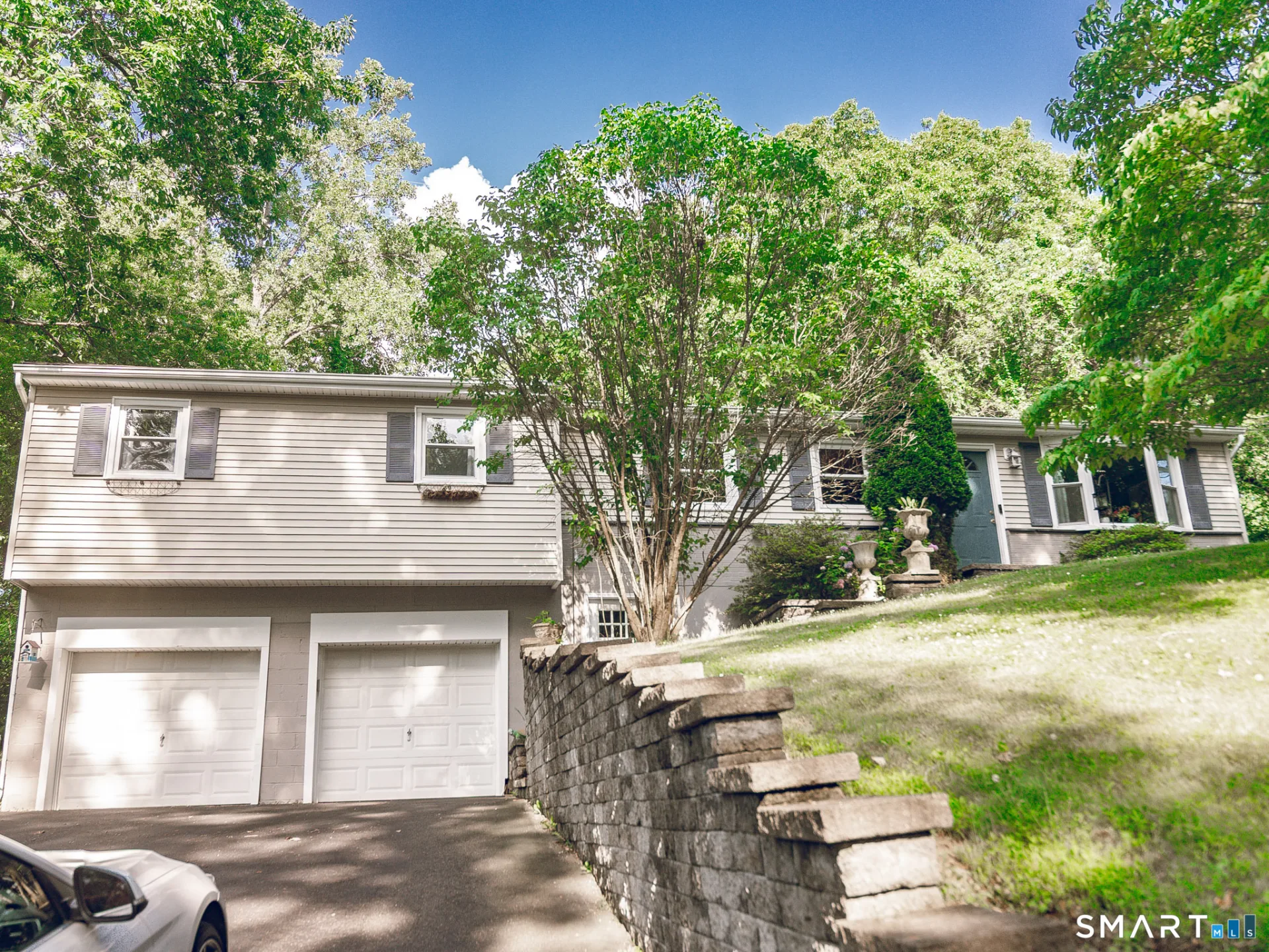 123 Wynwood Drive, New Milford, CT