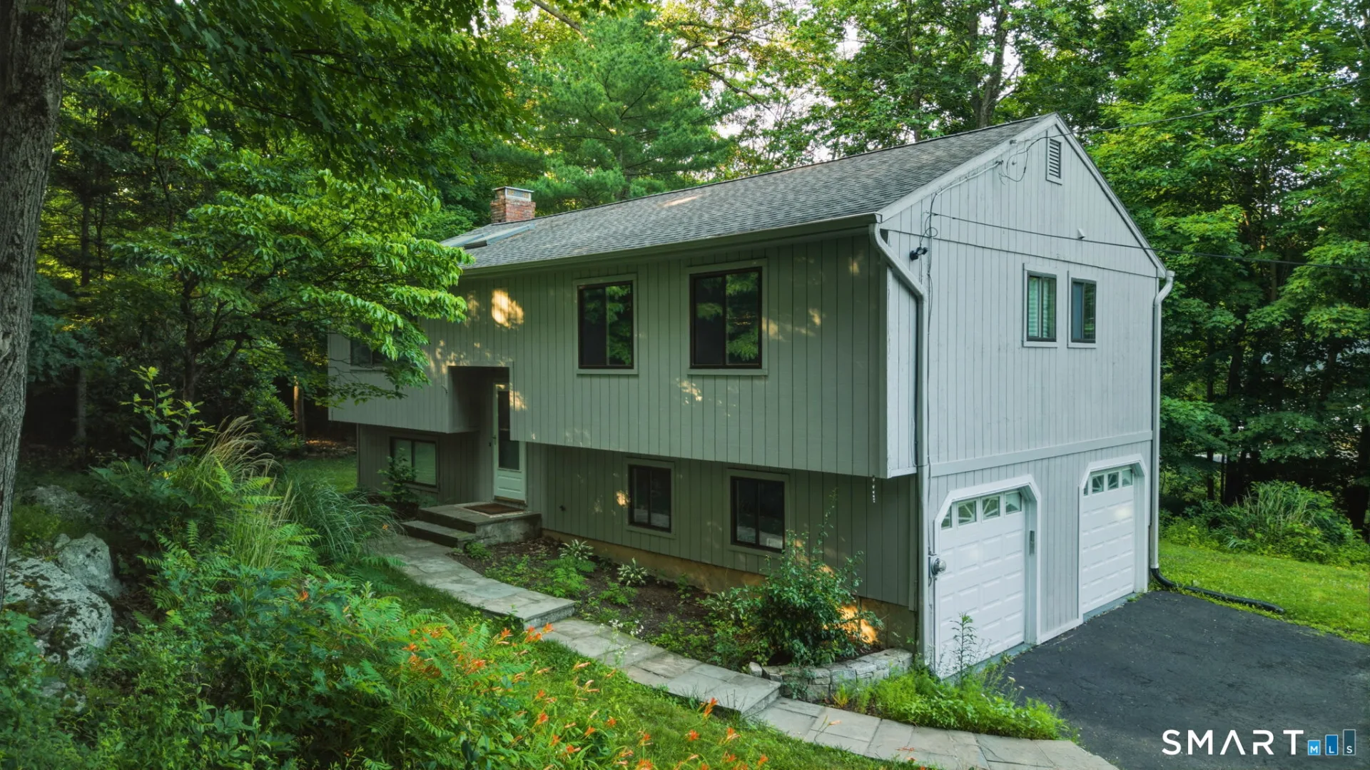 518 Bennetts Farm Road, Ridgefield, CT