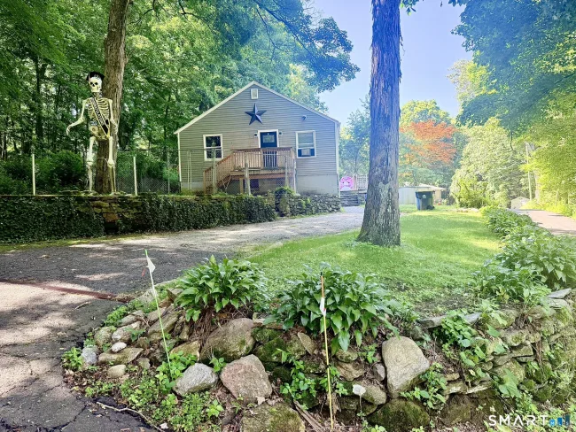 117 Squantuck Road