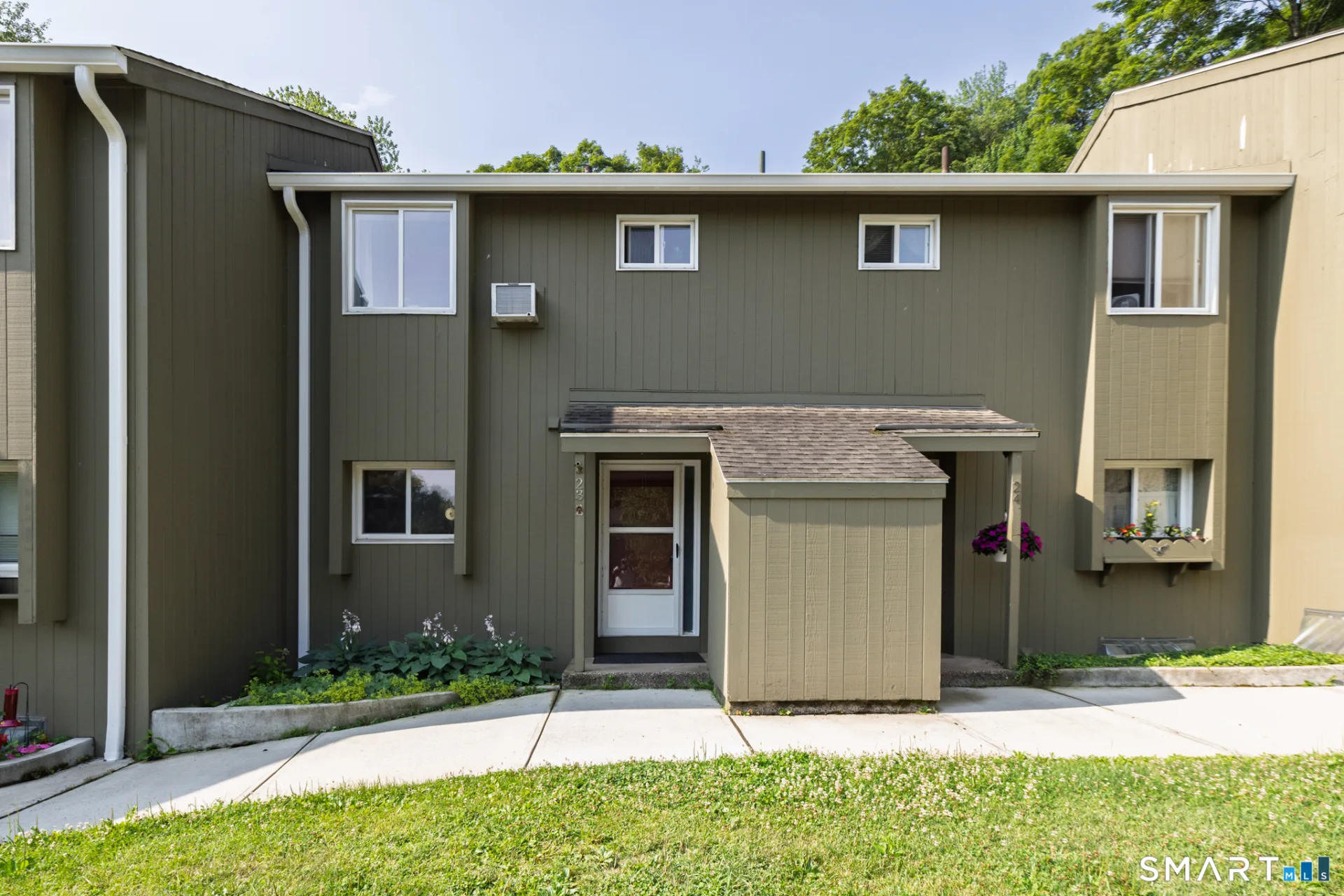 23 McKenna Drive, Middletown, CT