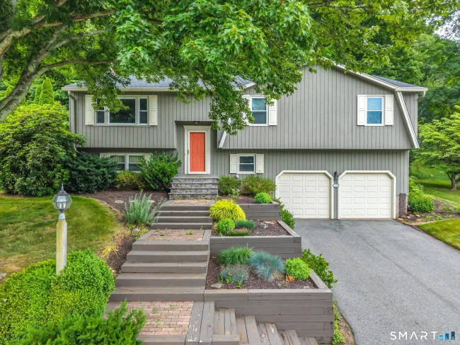 188 Woodfield Crossing
