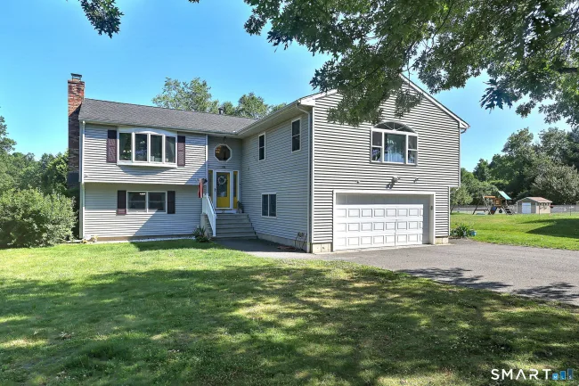 55 Londonderry Lane