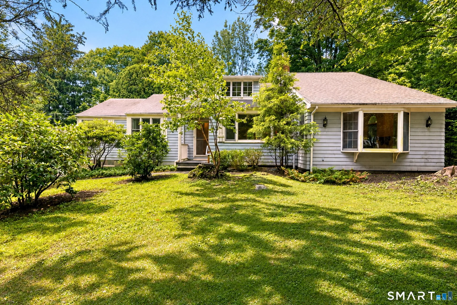 692 Elm Street, Monroe, CT