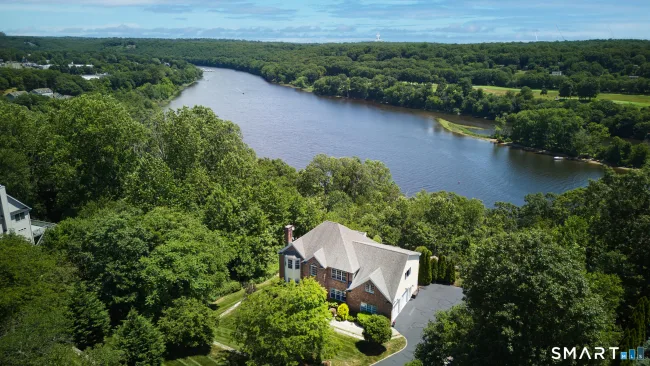 4 Nature Lane, Shelton, CT