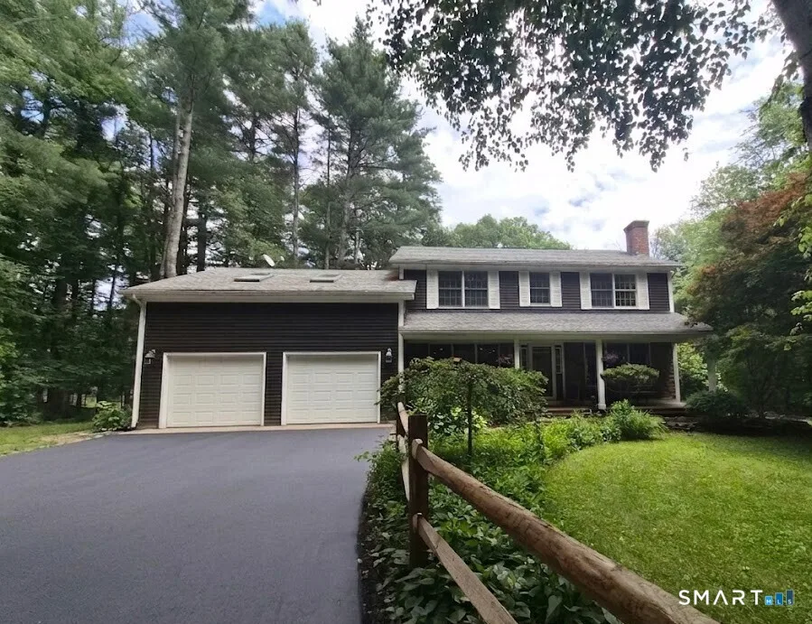 373 Chase Road, Thompson, CT