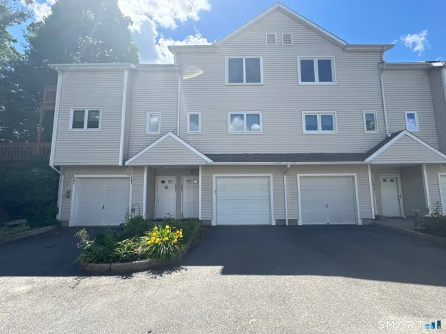 158 Paddock Avenue #1803