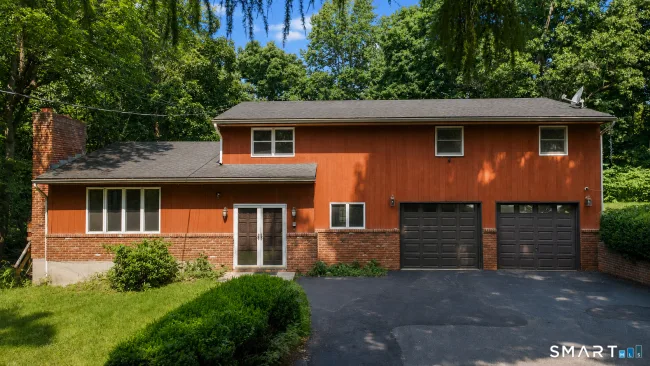 120 Soundview Avenue
