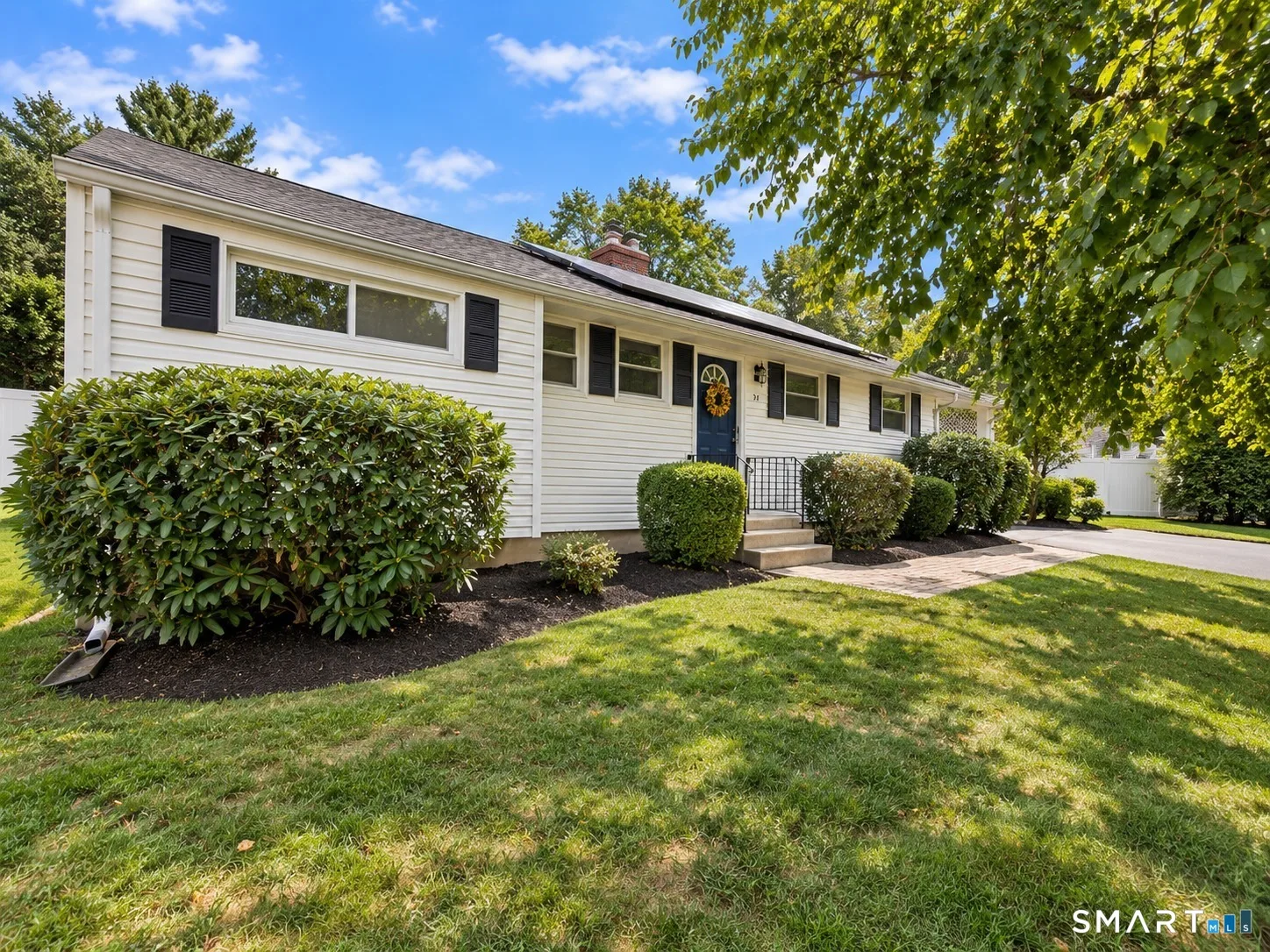 81 Elm Street, Simsbury, CT