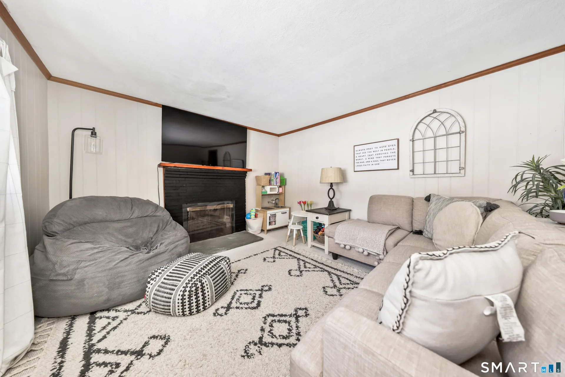 14 Wilkes Road, Danbury, CT