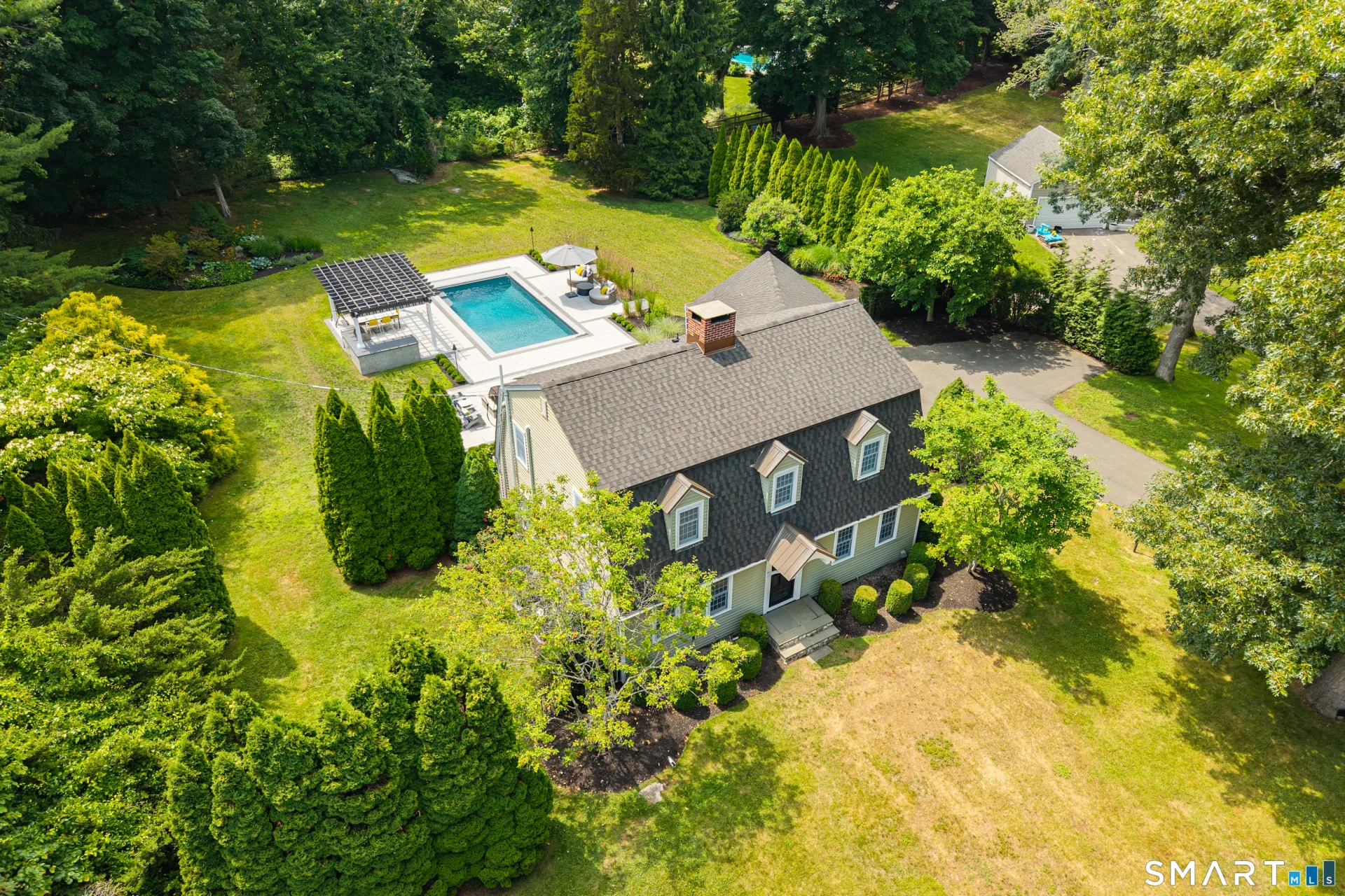 33 River Edge Farms Road, Madison, CT