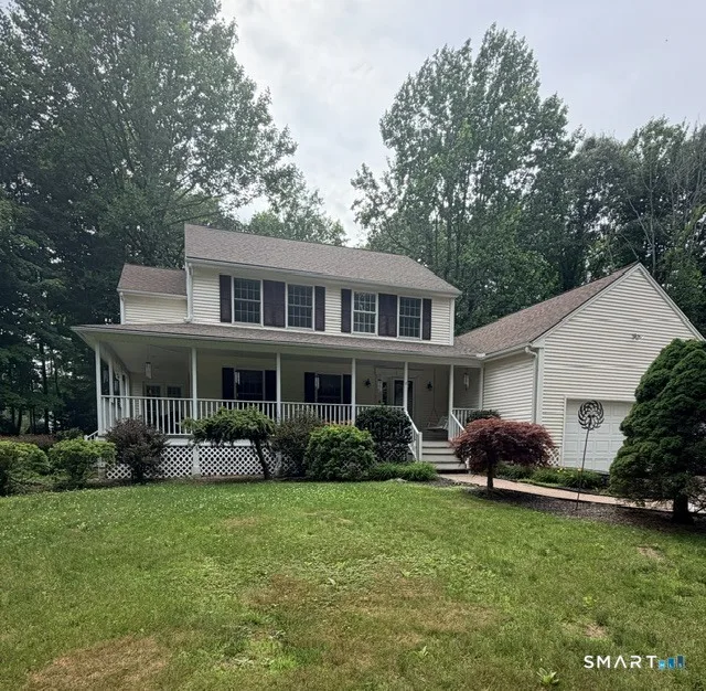 10 Ferris Road, Newtown, CT