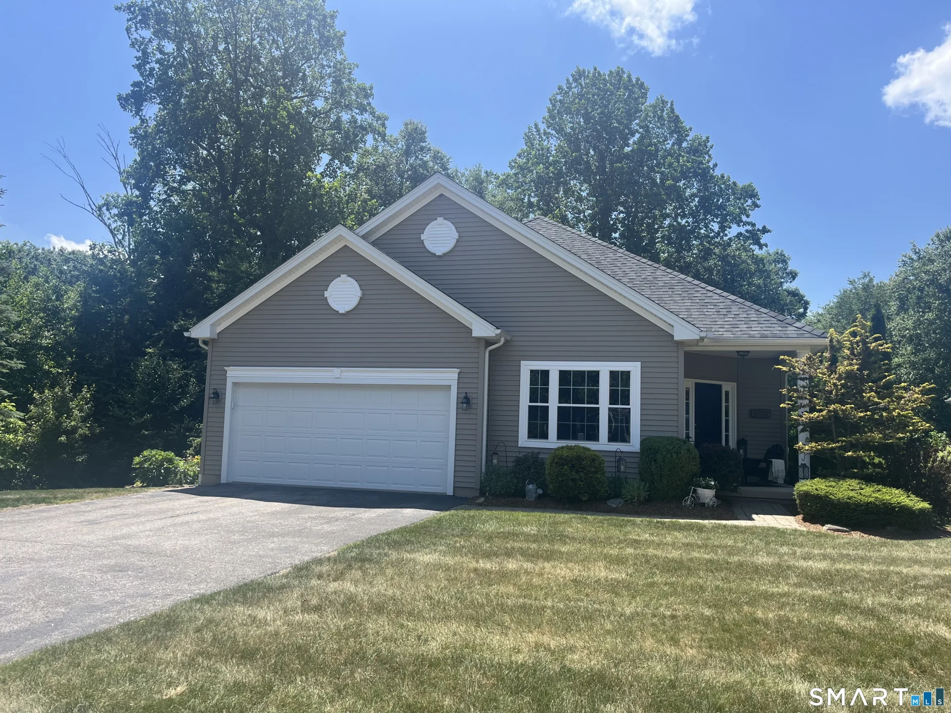 185 Cider Mill Crossing, Torrington, CT