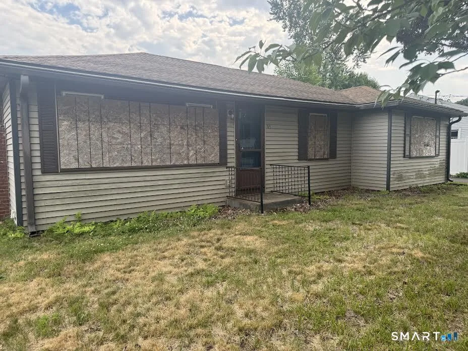 89 Robin Hill Road, Meriden, CT