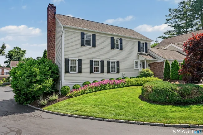 123 Richmond Hill Road #9