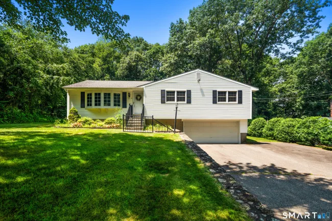 19 Crestwood Drive