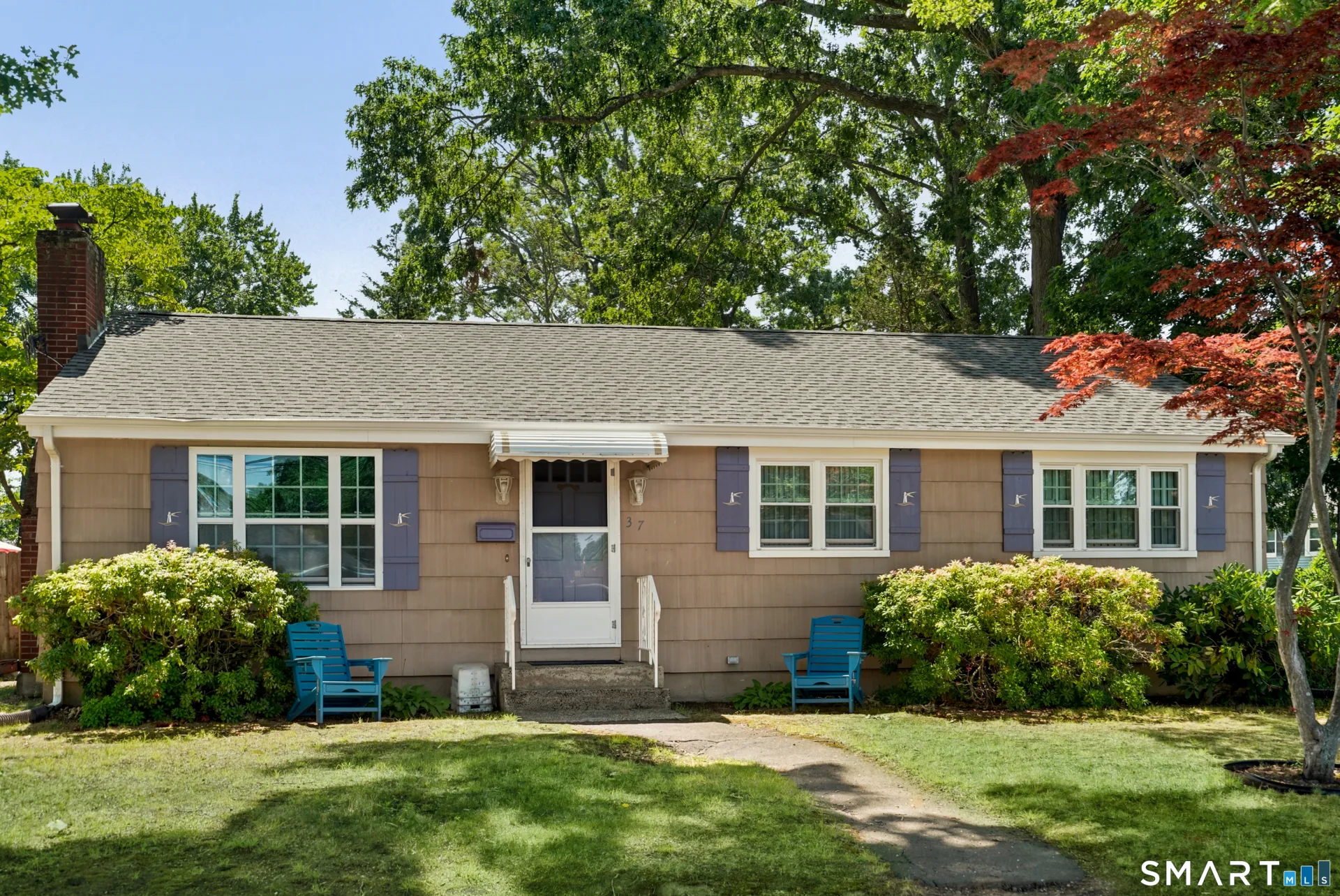 37 Roosevelt Avenue, West Haven, CT